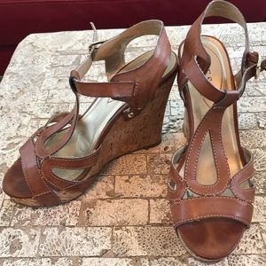 Guess Brown wedges